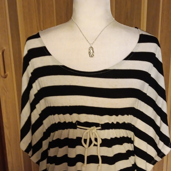 CRIS & CAROL STRIPED LACE TOP - Picture 2 of 6
